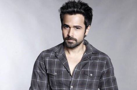 #MeToo પર ઇમરાન હાશ્મીએ નિવેદન આપ્યું છે. ઈમરાન હાશ્મીએ કહ્યું કે પ્રોડક્શન હાઉસ અને સેટ પર મહિલાઓની સુરક્ષાને લઇને નિયમો સામેલ કરવા જોઇએ. ઇમરાન હાશ્મીએ ટ્વિટર પર લખ્યું, ‘જાતિય શોષણ હવે સહન ના કરી શકાય. ફિલ્મ ઇન્ડસ્ટ્રીમાં ગાઇડલાઇન્સ હોવી જરૂરી છે. અમારૂ પ્રોડક્શન ઇમરાન હાશ્મી ફિલ્મ્સ ધ્યાન રાખે છે કે જો કોઇ સાથે ખરાબ વર્તન થાય છે તો તેના માટે લીગલ એક્શન લેવામાં આવે. બસ, આ એક શરૂઆત છે અને ક્યાંકથી તો આને શરૂ થવાનું જ હતુ.’