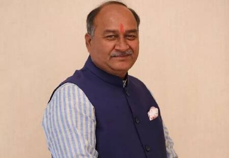 સૂત્રોના મતે, ભાજપના ધારાસભ્યોએ ખુલ્લેઆમ ભડકાઉ ભાષણો કર્યાં છે જેના પુરાવા પણ છે. આ પુરાવા આધારે કોંગ્રેસી નેતાઓએ કાયદાના નિષ્ણાંતો પાસે સલાહ લીધી હતી. આગામી દિવસોમાં ભાજપના ધારાસભ્યો વિરુદ્ધ કાયદાકીય કાર્યવાહી કરવામાં આવનાર છે. માત્ર ગુજરાતમાં જ નહીં, અન્ય રાજ્યોમાં પણ કોંગ્રેસ ભાજપના નેતાઓ વિરુદ્ધ કેસો કરે તેવી શક્યતા છે.