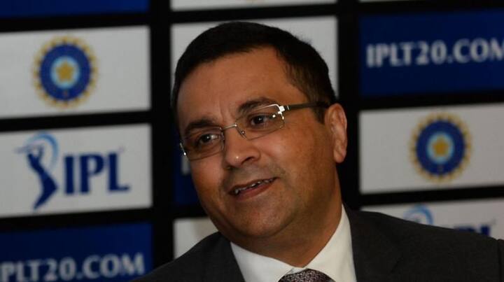  BCCIના COA પ્રમુખ વિનોદ રાયના જણાવ્યા મુજબ રાહુલને વિસ્તૃત સ્પષ્ટીકરણ માટે 14 દિવસનો સમય માંગ્યો હતો પરંતુ મેં તેમને સ્પષ્ટ રીતે કહ્યું છે કે આ મુદ્દે 14 દિવસ સુધી ખેંચી ન શકાય કેમકે તેનાથી BCCIનું કામ પ્રભાવિત થશે. જોકે તેઓ પોતાના વકીલોની સાથે ચર્ચા કરવા માગે છે, તેથી મેં તેમને ICCની બેઠકથી છૂટ મેળવવાની મંજૂરી આપી દીધી છે.