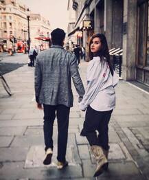 ફરહાન અખ્તરે પોતાની નવી ગર્લફ્રેન્ડ સાથેની તસવીર કરી શેર, આ રીતે કરી પોતાના રિલેશનશિપની જાહેરાત