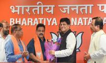 ગોવા: કૉંગ્રેસનો લાગ્યો મોટો ઝટકો, બે ધારાસભ્યો ભાજપમાં જોડાયા