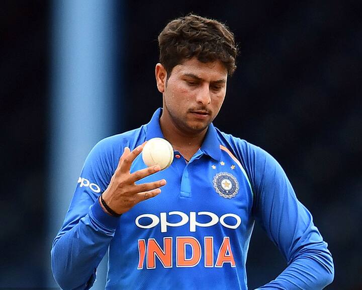 વેસ્ટઇન્ડીઝ વિરદ્ધ બે ટેસ્ટ મેચની સીરીઝમાં કુલદીપે સૌથી વધારે વિકેટ લેનાર બીજો ખેલાડી બની ગયો છે. વેસ્ટઇન્ડીઝ વિરૂદ્ધ ટેસ્ટ સીરીઝમાં શાનદાર બેટિંગ કરનાર 18 વર્ષી બેટ્સમેન પૃથ્વી શોની પ્રશંસા કરતાં હરભજને કહ્યું કે, તેને ડર્યા વગર ક્રિકેટ કમવાનું રહેશે અને તમામ ફોર્મેટ પર કબ્જો જમાવવા માટે તૈયાર છે. તેણે કહ્યું કે, તેનો શ્રેય ભારતીય ક્રિકેટ કન્ટ્રોલ બોર્ડ (બીસીસીઆઈ) અને ભારતીય ક્રિકેટ ટીમની મજબૂત માળખાને જવું જોઈએ.