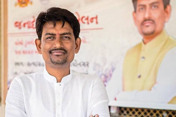 આગામી 21મી ઓક્ટોબરે બિહારમાં કોંગ્રેસે બિહારના પ્રથમ મુખ્યમંત્રી ક્રિશ્ના સિંઘના જન્મ દિનની ઉજવણીનું આયોજન કરવામાં આવ્યું છે. આ ઉજવણી એટલા માટે કરવામાં આવી રહી છે કે, ક્રિશ્ના સિંઘ ભોમિહાર કાસ્ટના હતા, જે અપર કાસ્ટમાં આવે છે.