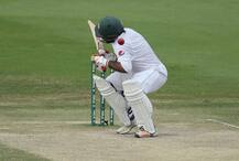 પાકિસ્તાનના ખેલાડીને હેલમેટ પર બોલ વાગ્યા બાદ માથામાં થયો દુઃખાવો, જાણો વિગત