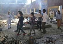 અમૃતસર રેલ દુર્ઘટનાઃ પરિવારજનોના આક્રંદ વચ્ચે અગ્નિ સંસ્કાર કરાયા, લાકડાં પણ ખુટી પડ્યા, આ રહી તસવીરો