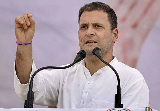 રાહુલ ગાંધીએ છત્તીસગઢમાં પોતાની ચૂંટણી રેલી દરમિયાન પણ જેટલી પર આ આરોપો ફરી લગાવ્યા હતા. તેમને કહ્યું કે, નીરવ મોદી અને મેહુલ ચોકસી દેશના 35 હજાર કરોડ રૂપિયા ચોરી કરનાર ચોર છે. મેહુલ ચોકસીએ નાણામંત્રી અરૂણ જેટલીની પુત્રીના બેંક એકાઉન્ટમાં લાખો રૂપિયા નાંખ્યા. નાણામંત્રીએ મેહુલ ચોકસી પર કોઈ કાર્યવાહી કરી નહી અને તે ભાગી ગયો.