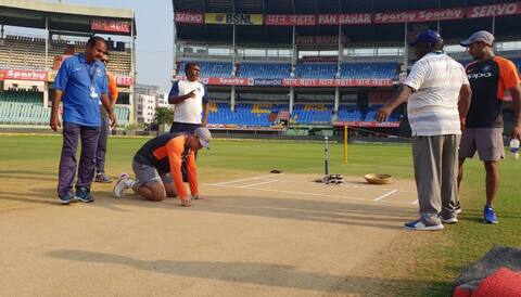 આજે ભારત-વેસ્ટ ઈન્ડિઝ વચ્ચે બીજી વન ડે, કેટલા વાગે ને કઈ ચેનલ પર થશે લાઈવ ટેલિકાસ્ટ ? જાણો વિગત આજે ભારત-વેસ્ટ ઈન્ડિઝ વચ્ચે બીજી વન ડે, કેટલા વાગે ને કઈ ચેનલ પર થશે લાઈવ ટેલિકાસ્ટ ? જાણો વિગત