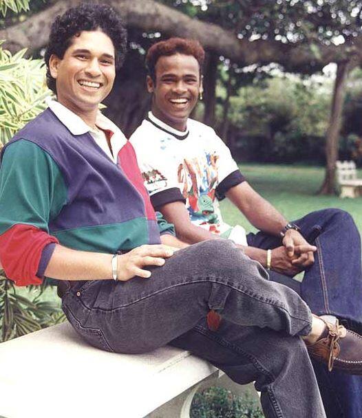 સચિને હાલમાં જ તેના મહત્વકાંક્ષી પ્રોજેક્ટની ઘોષણા કરી હતી. જેમાં તે 7 વર્ષની ઉંરથી લઈને 18 વર્ષના યુવાનોને ક્રિકેટ કોચિંગ કરાવશે. તેડુંલકરે આ મોકા પર કહ્યુ હતુ કે વિનોદ અને હું સ્કૂલમાં એક સાથે ક્રિકેટ રમતા હતા. હાલમાં મારી મુલાકાત જ્યારે તેમની સાથે થઈ તો મે તેને મારા પ્રોજેક્ટવીશે જણાવ્યુ વિનોદ આ પ્રોજેક્ટનો હિસ્સો બનવા તૈયાર છે. 