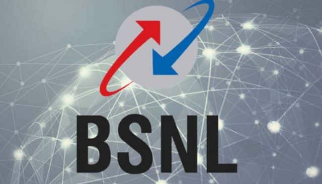  જ્યારે 2099 રૂપિયાના પ્લાનની વાત કરીએ તો તેમાં યૂઝર્સને દરરોજ 4 જીબી ડેટા મળે છે. બાકી તમામ સુવિધાઓ આ પ્લાનમાં 1699 રૂપિયાના પ્લાનની જેમ જ મળે છે. જાણકારી અનુસાર આ બન્ને પ્લાન બીએસએનએલ સમગ્ર ભારત લેવલે જારી કરશે. આ પ્લાનને 29 ઓક્ટોબર, 2018થી લાગુ કરવામાં આવશે.