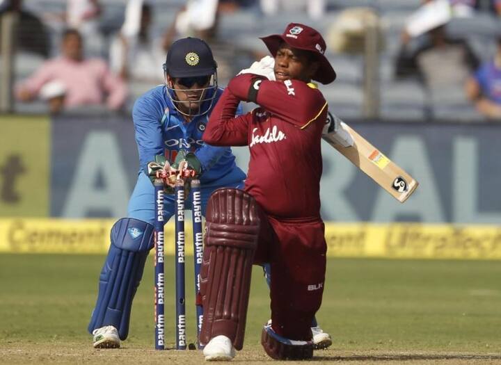 આ ઉપરાંત ધોનીએ વેસ્ટ ઈન્ડિઝ તરફથી પ્રથમ બે વનડેમાં શાનદાર બેટિંગ કરનારા હેટમેયરને સ્ટંપ આઉટ કર્યો હતો.