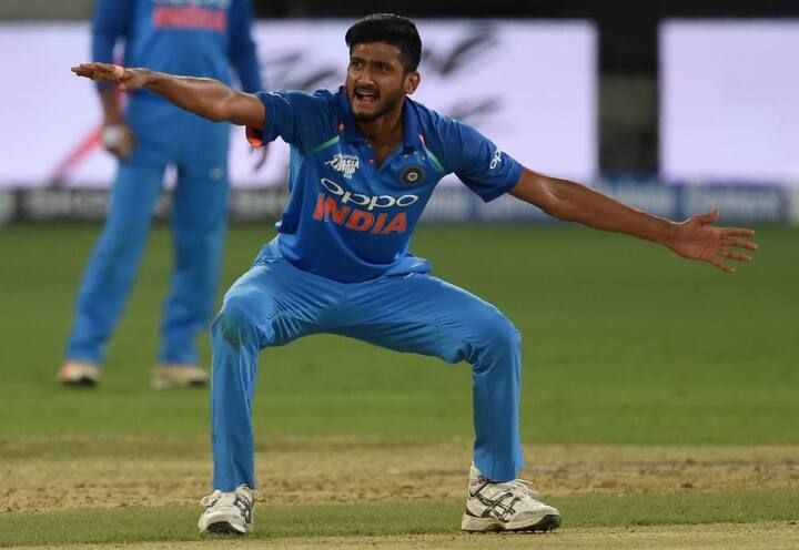 મુંબઈમાં જીત મેળવવાની સાથે ભારતીય ટીમે શ્રેણીમાં 2-1ની લીડ લીધી છે. ભારતે શ્રેણી જીતવા અંતિમ વન ડે જીતવી પડશે.