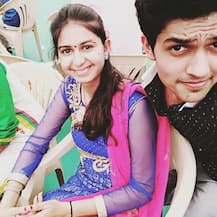 સિંગર કિંજલ દવેના ફિયાન્સે કિંજલ સાથેની પહેલી સેલ્ફી પોસ્ટ કરી, ક્યારે લીધી હતી તે જાણીને આશ્ચર્ય થશે