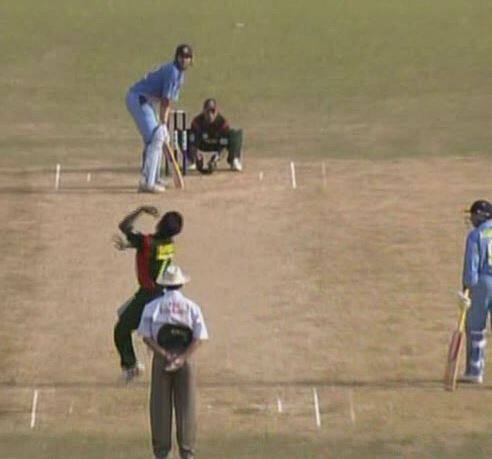 2003માં ઢાકામાં યુવરાજ સિંહે બાંગ્લાદેશ સામે અણનમ 102 રનની ઈનિંગ રમી હતી. જેની સામે બાંગ્લાદેશની ટીમ માત્ર 76 રન બનાવી ઓલ આઉટ થઈ ગઈ હતી.