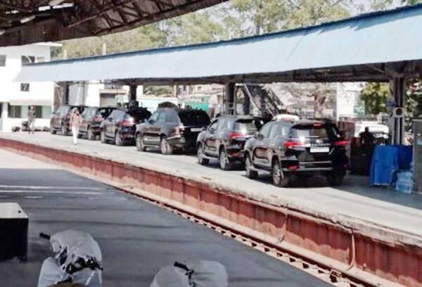 વડોદરાઃ વડાપ્રધાન નરેન્દ્ર મોદી 30 ઓક્ટોબર એટલે કે આજે ફરીથી ગુજરાતના આંગણે આવી રહ્યા છે. આ વખતે તેઓ તેમના ડ્રીમ પ્રોજેક્ટ એવા ‘સ્ટેચ્યુ ઓફ યુનિટી’નું લોકાર્પણ કરવા માટે કેવડીયા કોલોની આવી રહ્યા છે.