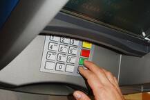 ਵਕੀਲ ਨੇ ਗਿਰੋਹ ਨਾਲ ਮਿਲਕੇ 12 ATM ਤੋਂ ਲੁੱਟੇ ਇੱਕ ਕਰੋੜ 35 ਲੱਖ ਰੁਪਏ