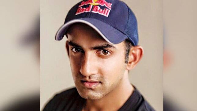 આના પછી ગંભીરે લખ્યું તમારા જુઠ્ઠા વાયદાઓના કારણે અમારી પેઢી ધુમાડાઓમાં જીવી રહી છે. તમારી પાસે આખુ એક વર્ષ હતુ પણ તમે પ્રદુષણ અને ડેન્ગ્યૂ પર કાબુ ના કર્યો.