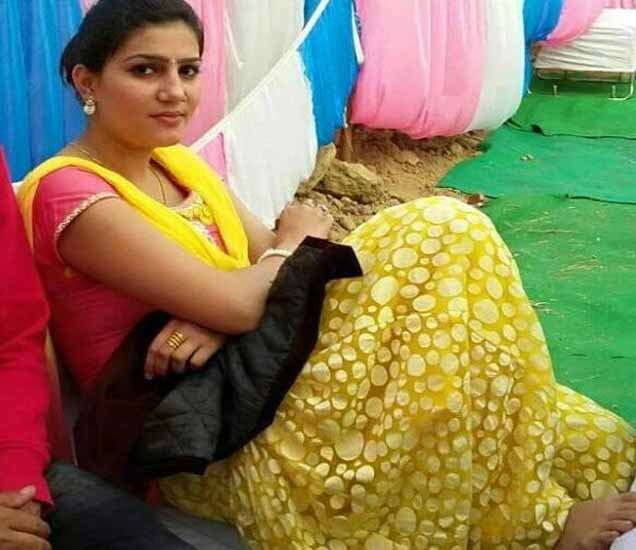 ઉલ્લેખનીય છે કે, બૉલીવુડમાં તનુશ્રી દત્તા દ્વારા એક્ટર નાના પાટેકર પર લગાવવામાં આવેલા યૌન શોષણના આરોપ બાદ અનેક મહિલાઓએ પોતાની સાથે થયેલા દુષ્કર્મની આપવીતી લોકો સમક્ષ મુકી છે.