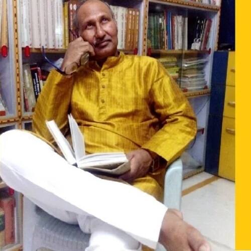 મટુકનાથે જણાવ્યું હતું કે, રિટાયરમેન્ટ બાદ હવે તે માત્ર મસ્તી કરવા માંગે છે. આ વર્ષની શરૂઆતમાં તેમની પ્રેમિકા જૂલી સંન્યાસી બનીને તેમનાથી દૂર ચાલી ગઇ હતી. તે માત્ર છોકરીની સાથે પ્રેમનો સંબંધ રાખવા માંગે છે.