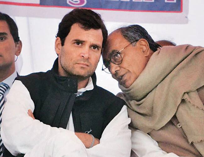 કોંગ્રેસની કેન્દ્રીય ચૂંટણી સમિતીની બુધવારે રાત્રે બેઠક મળી આ દરમિયાન મધ્યપ્રદેશના પૂર્વ મુખ્યમંત્રી દિગ્વીજય સિંહ અને દિગ્ગજ નેતા જ્યોતિરાદિત્ય સિંધિયાની વચ્ચે ઝઘડો થઇ ગયો, બન્ને એકબીજાને ગમે તેમ અપશબ્દો બોલવા લાગ્યા.