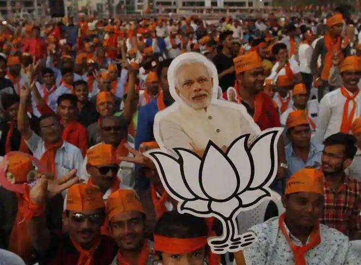 મોદી અને અમિત શાહની તમામ સભાઓ એક સાથે થવાના બદલે અલગ અલગ જિલ્લામાં થશે. પક્ષના આંતરિક સર્વે મુજબ વડાપ્રધાન મોદી રાજ્યમાં સૌથી લોકપ્રિય અને ભરોસાપાત્ર ચહેરો છે. જેના પર ભરોસો મુકીને રાજસ્થાનના મતદારો બીજેપીને વધુ એક તક આપી શકે છે.