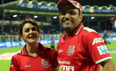 IPL: સેહવાગે કિંગ્સ ઈલેવન પંજાબ સાથે છેડો ફાડ્યો, ટ્વિટર પર આપી જાણકારી IPL: સેહવાગે કિંગ્સ ઈલેવન પંજાબ સાથે છેડો ફાડ્યો, ટ્વિટર પર આપી જાણકારી