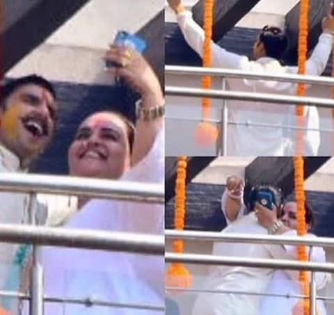 Deepika Ranveer Wedding: દીપિકા બાદ રણવીર સિંહના ઘરે લગ્નની વિધિ શરૂ, જુઓ પ્રથમ તસવીર Deepika Ranveer Wedding: દીપિકા બાદ રણવીર સિંહના ઘરે લગ્નની વિધિ શરૂ, જુઓ પ્રથમ તસવીર