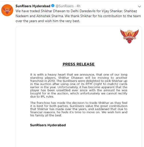 2008માં દિલ્હીની ટીમમા આઇપીએલમાં ડેબ્યૂ કરનારા શિખર ધવને મુંબઇ ઇન્ડિયન્સ ઉપરાંત ડેક્કન ચાર્જર્સ માટે પણ રમી ચૂક્યો છે. જ્યારે સનરાઇઝર્સની સાથે તે 2013માં જોડાયો હતો. ધવને આઈપીએલમાં અત્યાર સુધીમાં 143 મેચ રમી છે. જેમાં કુલ 4058 રન બનાવ્યા છે. જેમાં 32 વખત તે અડધી સદી ફટકારી શક્યો છે. જોકે આઈપીએલમાં તે હજુ સુધી એક પણ સદી મારી શક્યો નથી.