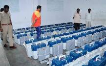 કર્ણાટક પેટાચૂંટણી: ભાજપને ફટકો, 5માંથી 4 બેઠકો પર કૉંગ્રેસ-JDS આગળ