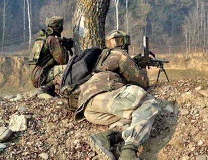 ત્રણ ઓક્ટોબરે પણ શોપિયાંમાં સુરક્ષાદળોએ બે આતંકિયોને ઠાર કર્યા હતા. આ પહેલા બે ઓક્ટોબરે સુરક્ષા દળોએ એક આતંકવાદીને ઠાર કર્યો હતો. એક નવેમ્બરે બડગામ જિલ્લામાં સુરક્ષાદળો સાથે અથડામણમાં બે આતંકવાદીને ઠાર કરવામાં આવ્યા હતા. નવેમ્બરમાં ઓછામાં ઓછા પાંચ આતંકીઓને ઠાર કરવામાં આવ્યા છે.