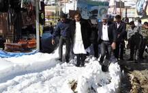 કેદારનાથ: મુકેશ અંબાણી બરફમાં ચાલીને મંદિરે દર્શન કરવા પહોંચ્યા, જુઓ આ રહી તસવીરો