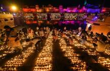 અયોધ્યામાં બનાવ્યો ગિનીસ વર્લ્ડ રેકોર્ડ, એક સાથે પ્રગટાવ્યા 3 લાખથી વધુ દીવા