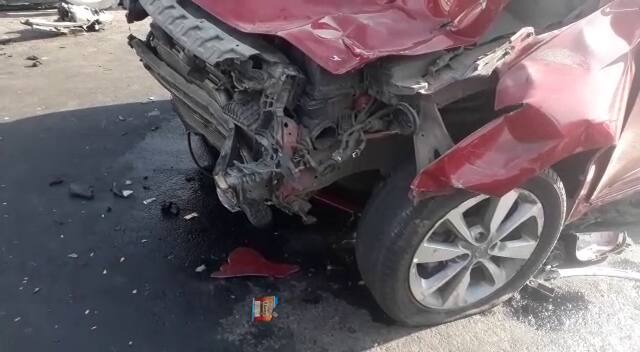 આ અંગેની વિગતો એવી છે કે, હીરો હોન્ડા બાઇક નંબર GJ05-GM-6245 લઈને યુવક રિંગ રોડ પરથી પસાર થઈ રહ્યો હતો, ત્યારે જૂની આરટીઓ કચેરી પાસે આઇ-20 કાર નંબર GJ12 CG2241 નંબરની કારે બાઇકને અડફેટે લીધું હતું. જેમાં યુવકનું ઘટનાસ્થળે મોત થયું હતું. જેની જાણ અઠવા પોલીસને થતાં પોલીસ ઘટનાસ્થળે પહોંચી હતી અને વધુ તપાસ હાથ ધરી હતી. 