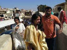 અનંત અંબાણી સાથે આવેલી યુવતી કોણ છે? જુઓ આ રહી તસવીરો