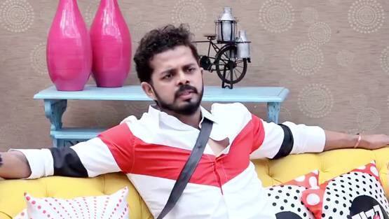 જુમાનીએ જસલીન, મેઘા, સૃષ્ટિ, સોમી અને અને સુરભિનું ભવિષ્ય જણાવ્યું. શિવાશીષને કહ્યું કે તે બહુજ સ્ટ્રૉન્ગ છે. દીપિકા વિશે કહ્યું કે તે આ વર્ષની હેડલાઇન બનશે. 