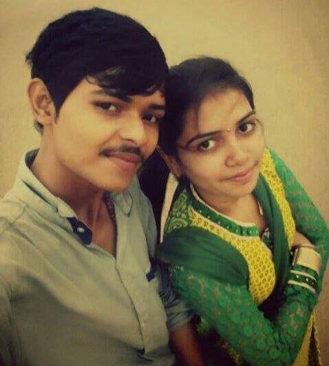 ગીર સોમનાથ પોલીસ વડા રાહુલ ત્રિપાઠીએ કહ્યું છે કે, આરોપી કશ્યપ અને મૃતક વિમાંશી વચ્ચે વાતચીતના સબંધ હતા, પરંતુ આ સબંધોમાં કોઈ પ્રોબ્લેમ હતા, જેને લઈ હત્યાને અંજામ અપાયો છે. ત્યારે એવા સવાલ ઉઠી રહ્યા છે કે, વિમાંશી રિલેશનશિપ માટે ના પાડતી હતી કે કશ્યપ? કારણ કે ચર્ચાઓ થઇ રહી છે કે વિમાંશી કશ્યપ સાથે રિલેશન રાખવા દબાણ કરી રહી હતી.