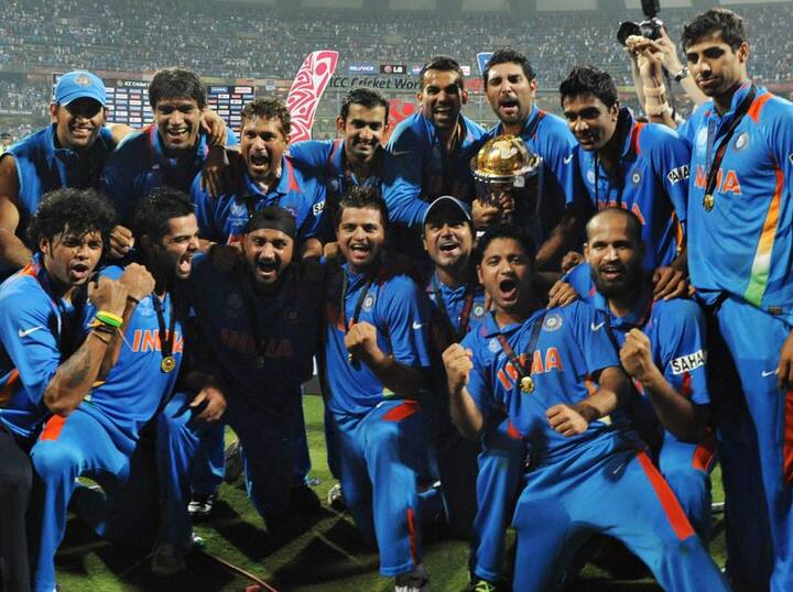 ઈન્ડિયન એક્સપ્રેસ સાથેની વાતચીતમાં તેણે કહ્યું કે, “જે ક્રિકેટરો સાથે હું રમ્યો તે પણ નિવૃત્ત થઈ ચુક્યા છે તેથી મને કોઈ રંજ નથી. માત્ર ધોની જ રમી રહ્યો છે. બાકી બધા સક્રિય ક્રિકેટમાં નથી તેથી મને કોઈ ગમ નથી. તમામનો સમય ખતમ થઈ ચુક્યો છે. જ્યારે મારા સાથી ક્રિકેટરો રમી રહ્યા હોત અને હું નિવૃત્ત થઈ ચુક્યો હોત તો દુઃખ થાત. નિવૃત્તિનું કોઈ કારણ નથી. ઉંમર થઈ ચુકી છે, ફિટનેસ પહેલા જેવી નથી રહી. યુવા ખેલાડીઓ તેમના મોકાની રાહ જોઈ રહ્યા છે. આ સ્થિતિમાં મારું રમવું ઠીક ન કહેવાય. હું 2011 વર્લ્ડકપ વિજેતા ટીમનો સભ્ય છું અને તેનાથી મોટી ઉપલબ્ધિ કોઈ ન હોઈ શકે.”