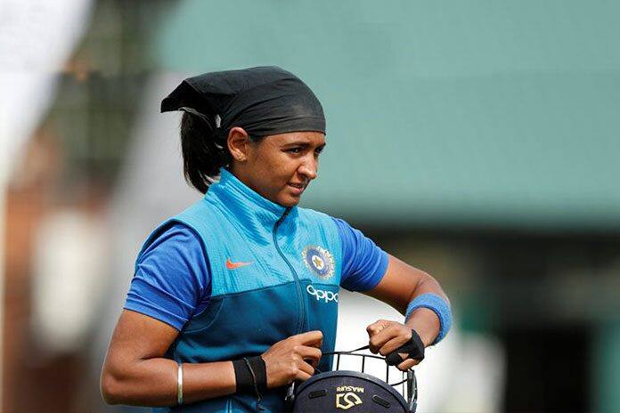 મહિલા ટી20 વર્લ્ડકપ 2018માં આજે ટીમ ઇન્ડિયા પાકિસ્તાની ટીમ સામે ભારતીય સમયાનુસાર રાત્રે 8.30 વાગે રમવા માટે મેદાને ઉતરશે. 