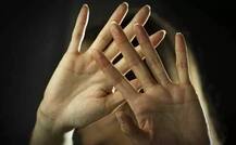 સુરતઃ મધરાતે ઉપાશ્રયમાં ઘૂસેલા યુવકે સૂતેલાં યુવાન સાધ્વી મહારાજનાં કપડાં ઉંચાં કરીને કરી એવી હરકત કે.......