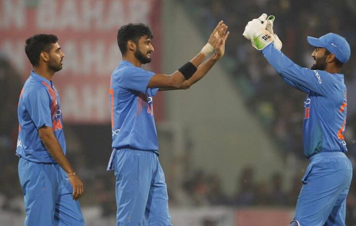 ભારતની આ સફળતામાં ઈન્ડિયન પ્રીમિયર લીગ અને તેમાંથી આવેલા યુવા ખેલાડીઓનો સિંહફાળો છે. રવિવારે ત્રીજી મેચ બાદ કેપ્ટન રોહિત શર્માએ કહ્યું કે, આઈપીએલમાં ઘણી આ પ્રકારની મેચો હોય છે. જેમાં ખેલાડી સારું પ્રદર્શન કરતાં હોય છે. આ પ્રકારના પ્રદર્શનથી ખેલાડીઓના આત્મવિશ્વાસમાં ઘણો વધારો થાય છે.