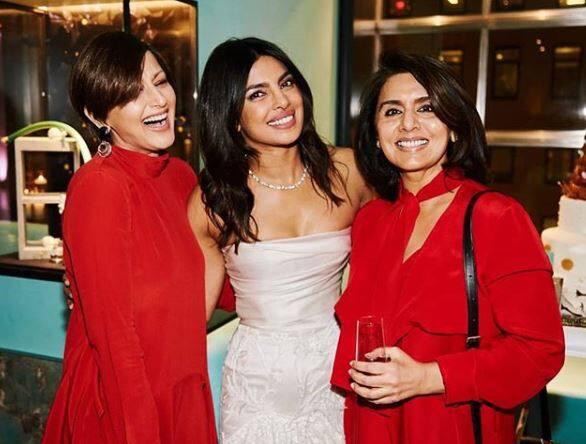 પ્રિયંકા ચોપરાની અમેરિકામાં યોજાયેલી પ્રી વેડિંગ પાર્ટીમાં સોનાલી બેંદ્રે અને નીતુ કપૂર ખાસ હાજર રહ્યા હતા.