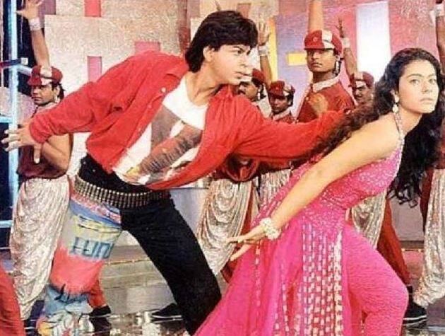 કિંગખાનના ટ્વિટ પર ભારતીય ટીમના બેટ્સમેન રોહિત શર્માએ પ્રતિક્રિયા આપી કે, આ મારી પણ પસંદગીની ફિલ્મો પૈકીની એક છે તેમાં કોઈ શંકા નથી. જેનો જવાબ આપતાં શાહરૂખ ખાને કહ્યું કે, આગામી આઈપીએલમાં તમારા માટે કાલી કલી આંખે પર સ્ટેડિયમમાં ડાન્સ કરીશ.