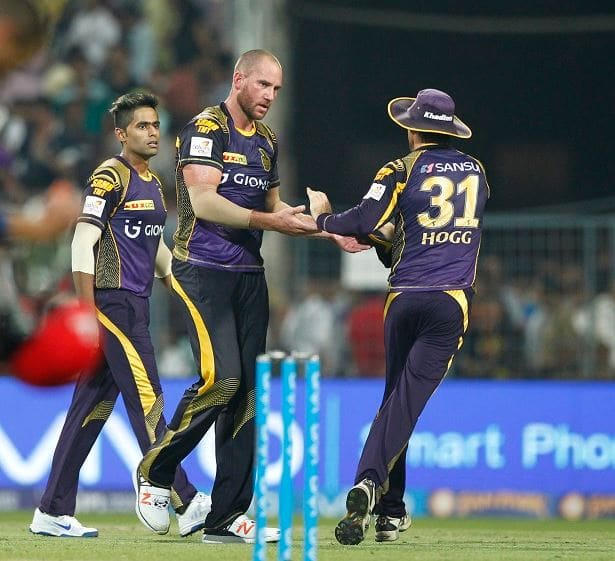 હેસ્ટિંગ્સ IPLમાં પણ રમી ચુક્યો છે. 2014-15ની સીઝનમાં તે ચેન્નાઈ સુપર કિંગ્સનો હિસ્સો હતો, જ્યારે 2016માં કોલકાતા નાઇટ રાઇડર્સ તરફથી રમી ચુક્યો છે.