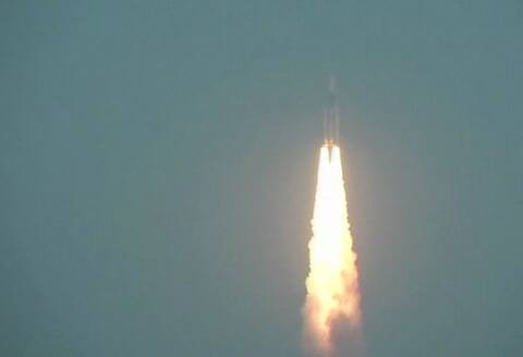 ISRO એ લોન્ચ કરી GSAT-29 સેટેલાઈટ, J&K અને પૂર્વોત્તર ભારતમાં ઇન્ટરનેટ સેવા પ્રદાન કરશે ISRO એ લોન્ચ કરી GSAT-29 સેટેલાઈટ, J&K અને પૂર્વોત્તર ભારતમાં ઇન્ટરનેટ સેવા પ્રદાન કરશે