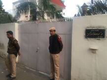 દિલ્હીમાં ફેશન ડિઝાઈનરનું ઘરમાં ઘૂસીને કર્યું મર્ડર, ઘરમાંથી મળી બે લાશ, જાણો વિગત