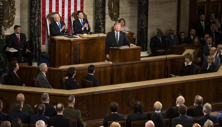 સાંસદોએ ગૃહમાં બિલ રજૂ કર્યા બાદ કહ્યું કે, જ્યારથી આ નિયમ લાગુ થયો છે એક લાખ કર્મચારીઓ ખાસ કરીને મહિલાઓને કામ કરવાની મંજૂરી મળી છે. તેનાથી અમેરિકાની ગતિવિધિમાં સુધારો થયો છે અને હજારો એચ1-બી વીઝા ધારકો તથા તેમના પરિવારોનો આર્થિક બોજ ઓછો થયો છે. એચ-4 રોજગાર સંરક્ષણ ખરડો ટ્રમ્પ સરકારના આ મહત્વપૂર્ણ નિયમને ખતમ કરવાથી રોકે છે. 