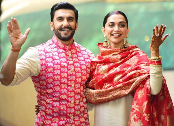 અહેવાલ અનુસાર દીપવારે લગ્નમાં નજીકના 30 જેટલા ગેસ્ટને બોલાવ્યા હતા. આ મહેમાનોમાં દીપિકા-રણવીરે એક ફોટો ફ્રેમ આપવાની સાથે થેન્ક્યૂ નોટ ગિફ્ટમાં આપી. 