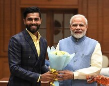 રવિન્દ્ર જાડેજા-પત્ની રિવાબાએ PM મોદીની લીધી મુલાકાત, મોદીએ ટ્વિટ કરીને શું લખ્યું?
