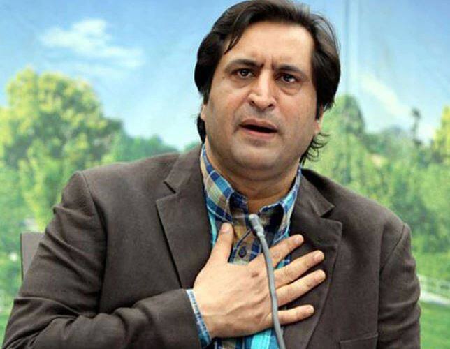 ભાજપ બે ધારાસભ્યો ધરાવતી સજ્જાદ લોનની પીપલ્સ કોન્ફરન્સને સમર્થન આપી શકે છે. જોકે આ ગઠબંધન સરકાર રચવાના આંકડા(44 સીટ)થી ઘણું દૂર છે. આ સંભાવનાને જોતાં પીડીપી, નેશનલ કોન્ફરન્સ અને કોંગ્રેસ સરકાર બનાવવાની તૈયારીમાં છે. પીડીપી અને કોંગ્રેસ વચ્ચે 2002 થી 2007 સુધી ગઠબંધન સરકાર રહી છે. તે સમયે પણ નેશનલ કોન્ફરન્સે બહારથી ટેકો આપ્યો હતો.