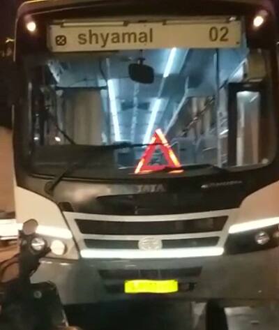 પ્રાપ્ત માહિતી અનુસાર, મૃતક યુવક અને યુવતીની થોડા દિવસ પહેલાં જ સગાઈ થઈ હતી. તેઓ પ્રભુતામાં પગલા પાડી નવી જિંદગીની શરૂઆત કરે તે પહેલાં જ તેઓનો જીવન દિપ બુજાઈ ગયો છે.