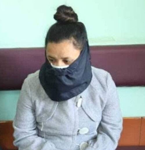 વિનયને ગુજરાત લાવવા માટે સીઆઈડીની ટીમ રવાના કરવાની પ્રક્રિયા શરૂ કરવામાં આવી છે. વિનય શાહ નેપાળમાં હોવાની વાત પહેલાં પણ બહાર આવી હતી પણ રસપ્રદ વાત એ છે કે તે એક યુવતી સાથે ઝડપાયો છે. આ યુવતી તેની પત્નિ ભાર્ગવી શાહ નથી.